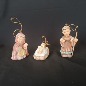 Charming Nativity Ornament Set - Brown and Cream
